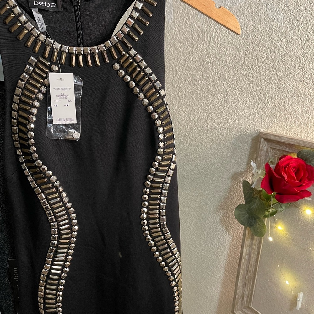 Bebe dress